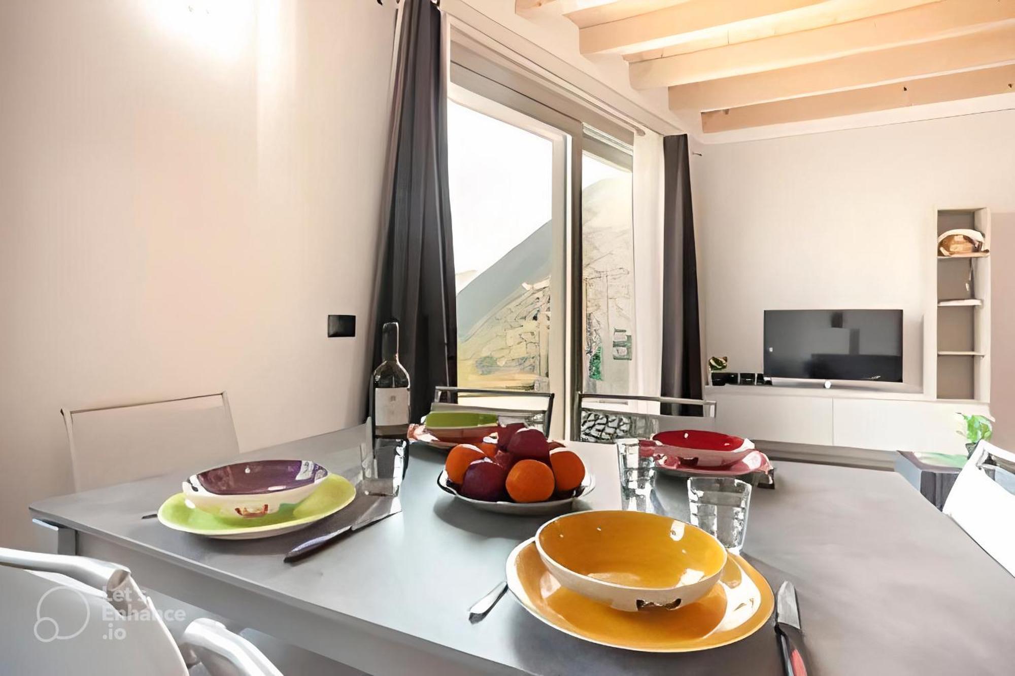 Appartamento Grande Terrazza Vista Lago Parzanica Eksteriør billede